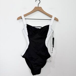NWT Ta3 Lifty One Piece Swimsuit in Black White Size XS Regular Long D/DD